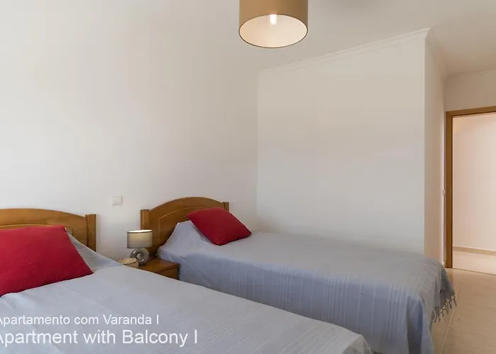 Apartment Akisol Da Rocha In Iii