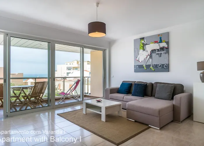 Akisol Da Rocha In Iii Apartment *